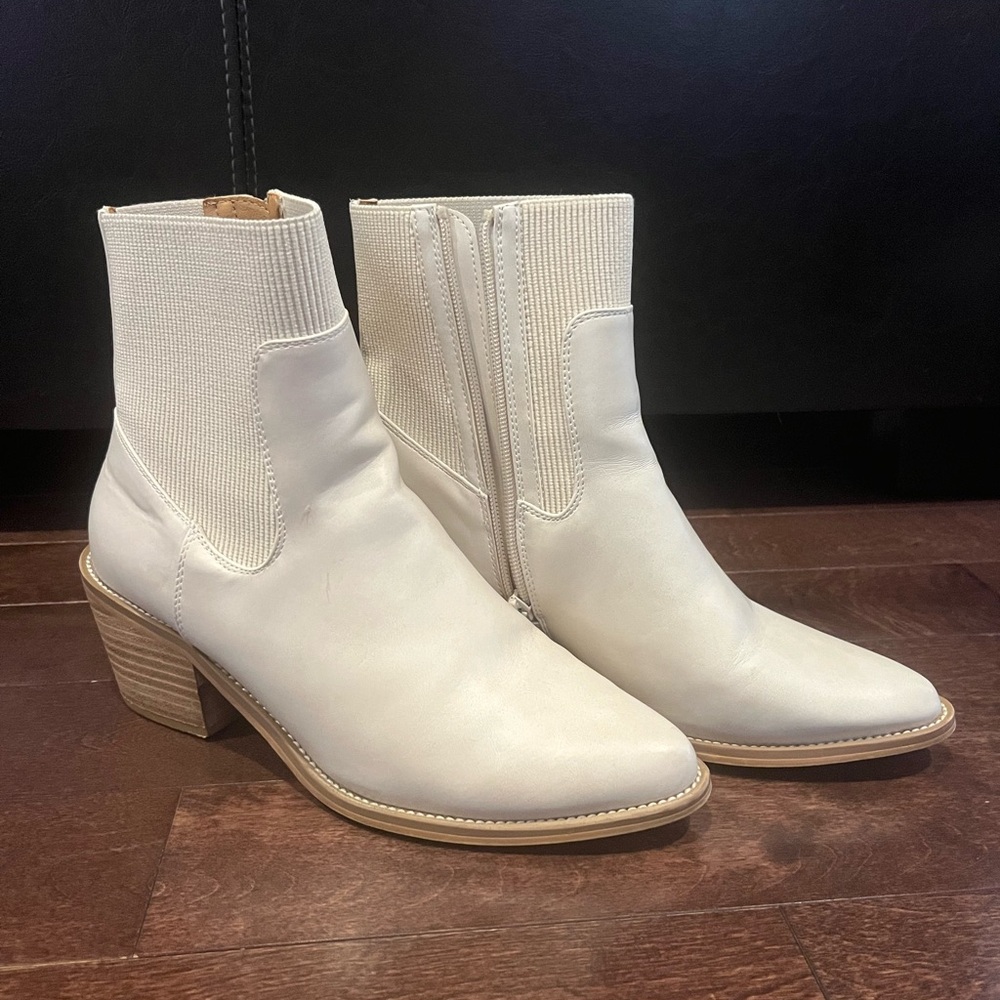 Dolce Vita White Ankle Boots
